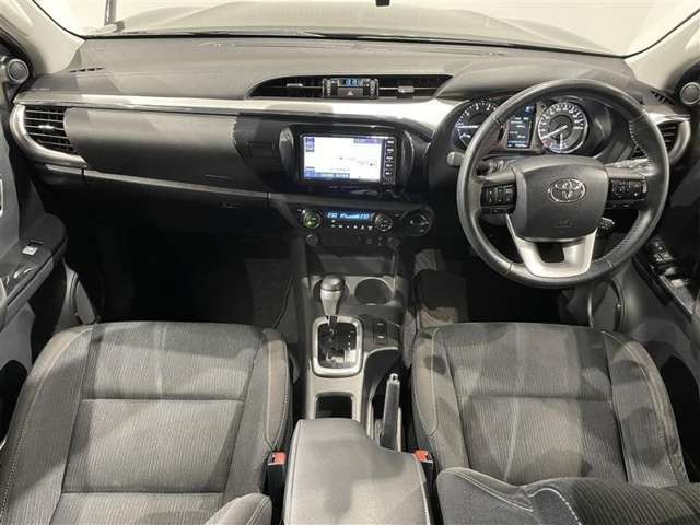ハイラックス2.4 Z ディーゼル 4WD