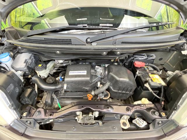 親切・丁寧な専門メカニックスタッフが応対!・車検・点検整備・事故等の修理などアフターサービスも安心。お車のカスタマイズもネクステージのサービススタッフまでご相談ください!