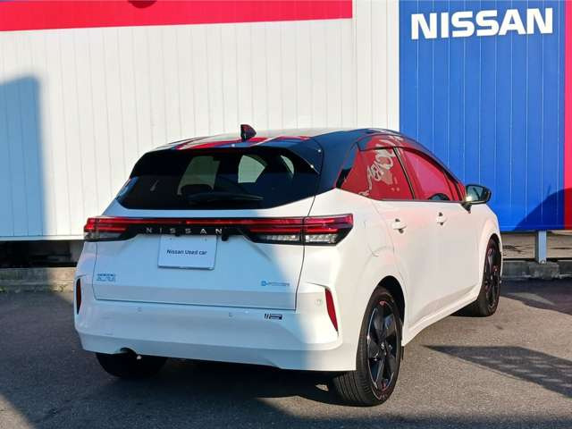 ノートオーラ1.2 G レザーエディション