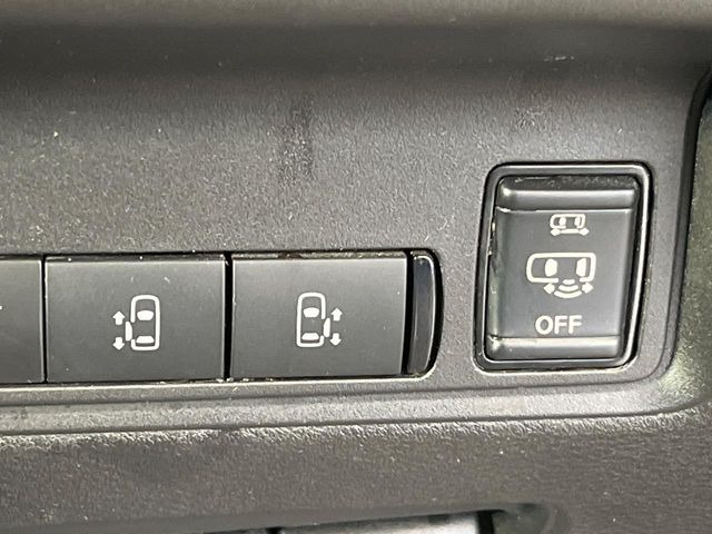 セレナ1.4 e-POWER ハイウェイスターV