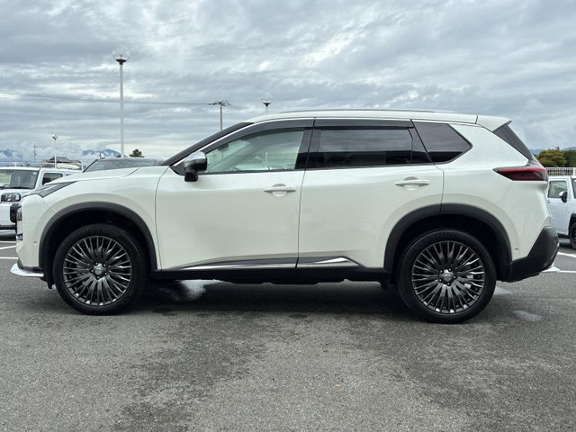 エクストレイル1.5 AUTECH アドバンスド パッケージ e-4ORCE 4WD