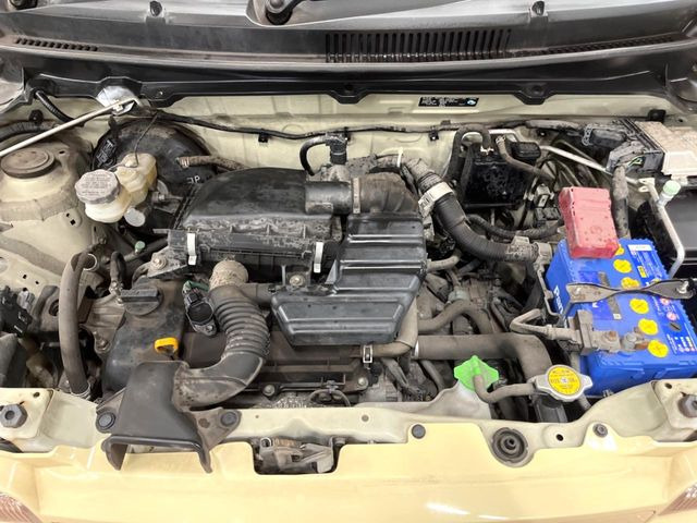 親切・丁寧な専門メカニックスタッフが応対!・車検・点検整備・事故等の修理などアフターサービスも安心。お車のカスタマイズもネクステージのサービススタッフまでご相談ください!