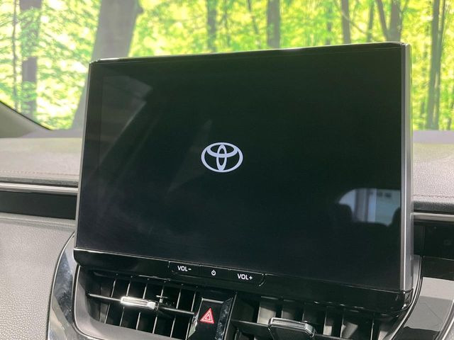�y10.5�C���` �f�B�X�v���C�I�[�f�B�I�z���ʂ̃f�B�X�v���C��AppleCarPlay��AndroidAuto�����p�\�B�傫�ȉ�ʂŃX�}�z�i�r�A�v���������p���������܂���