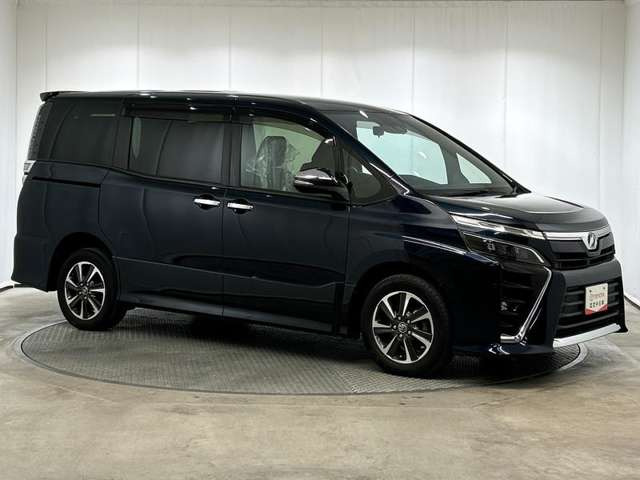 ヴォクシー2.0 ZS 煌 4WD