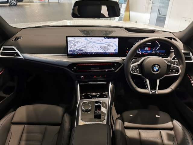 3シリーズツーリング320i Mスポーツ