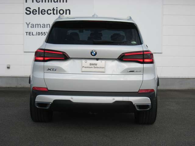 X5xドライブ 35d Mスポーツ 4WD