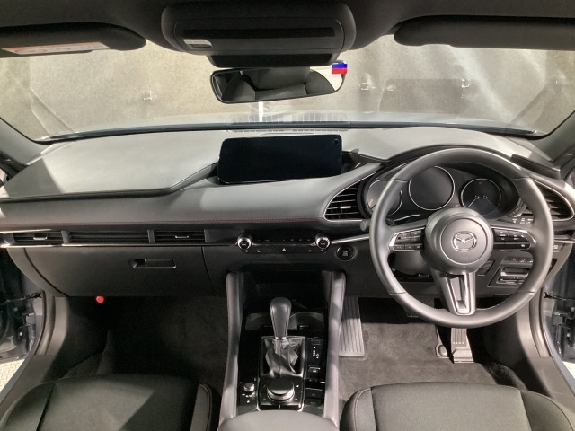 MAZDA3ファストバック1.5 15S ブラック セレクション