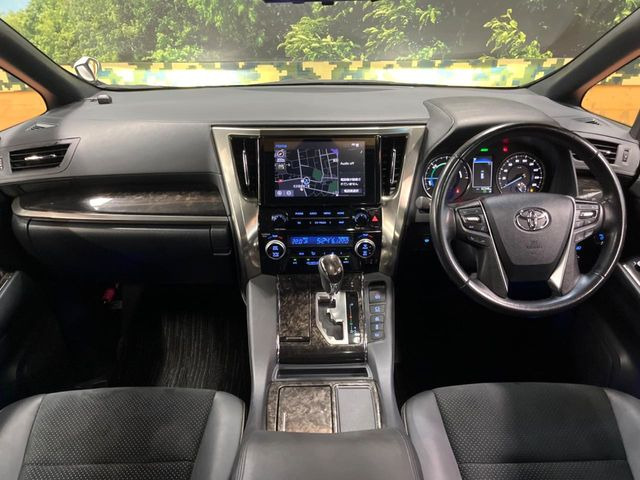 アルファードハイブリッド 2.5 S タイプゴールドII E-Four 4WD
