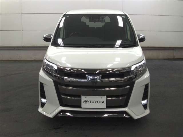 ノア1.8 ハイブリッド Si W×B II
