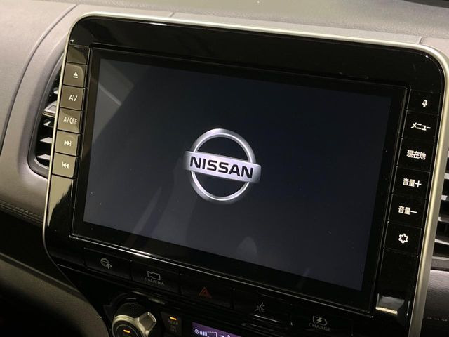 セレナ1.2 e-POWER ハイウェイスターV