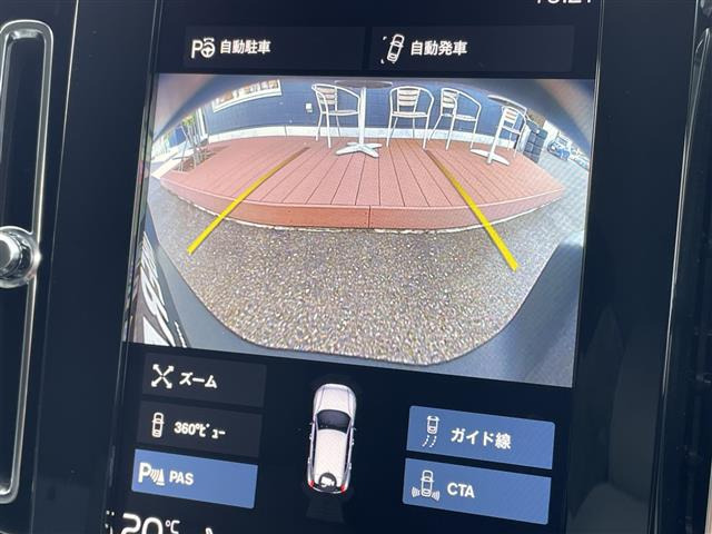 XC40B4 AWD インスクリプション 4WD