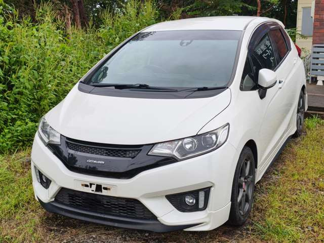 フィット1.5 RS