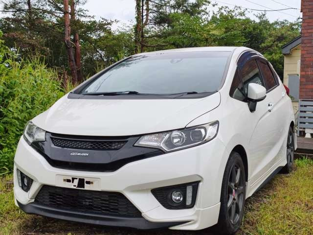 フィット1.5 RS