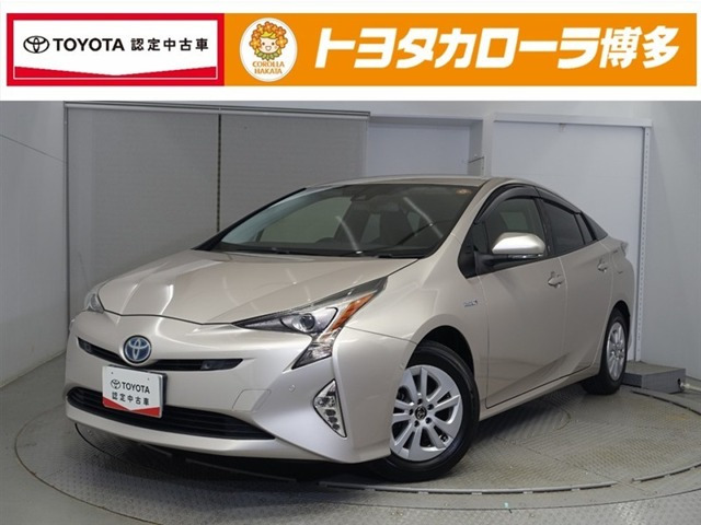 プリウス1.8 S セーフティ プラス E-Four 4WD