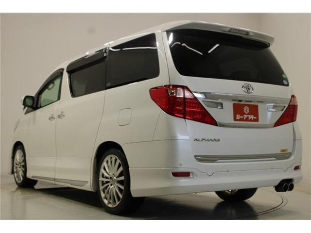 �ቿ�i�ŗǎ��Ȃ��Ԃ�S�Б���3,000�݌ɂ��炨�I�т��������܂��B�c�Ǝ��� 10:00�`19:00