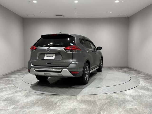 エクストレイル2.0 20Xi Vセレクション 4WD