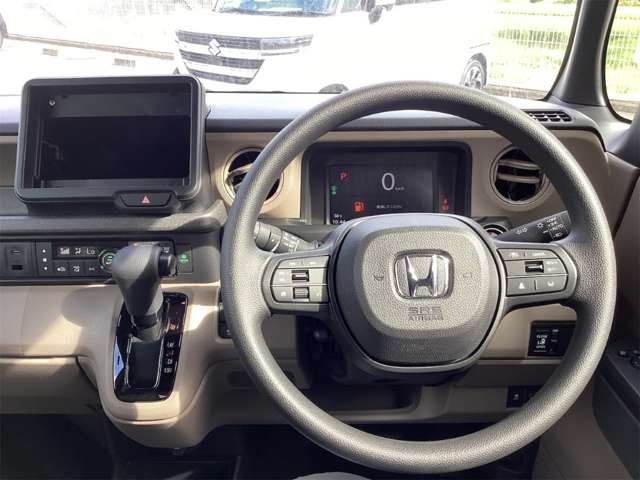 N-BOXジョイ モノトーン