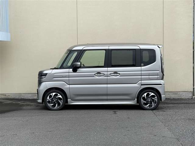 スペーシアカスタムハイブリッド(HYBRID)  XS 4WD