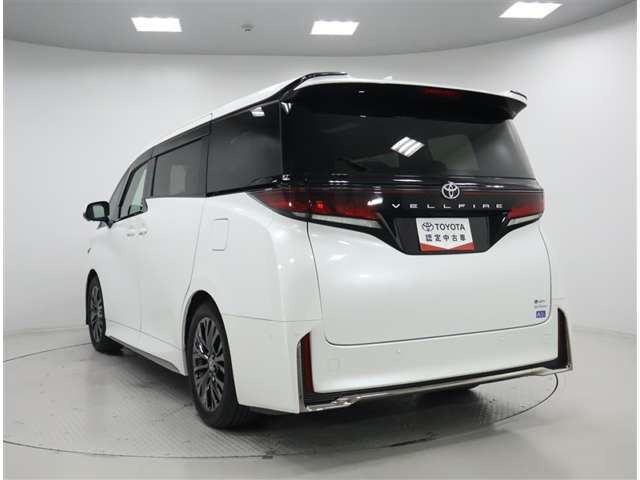 ヴェルファイアハイブリッド 2.5 Z プレミア E-Four 4WD