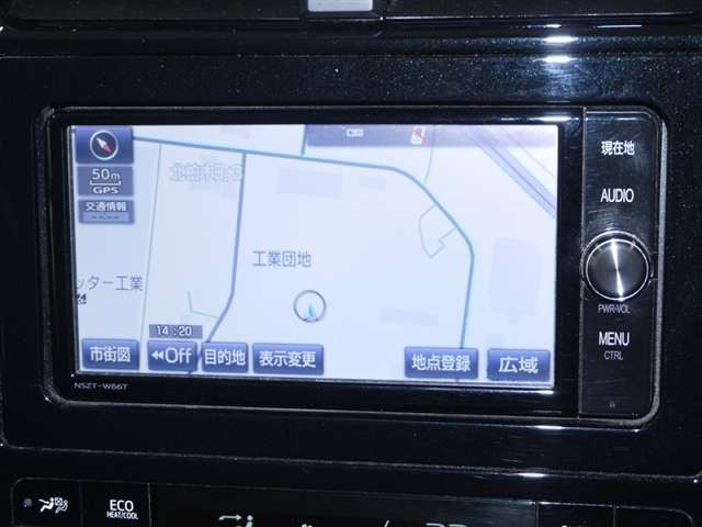プリウス1.8 S E-Four 4WD