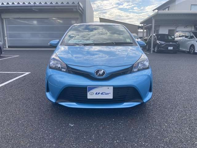 ヴィッツ1.0 F