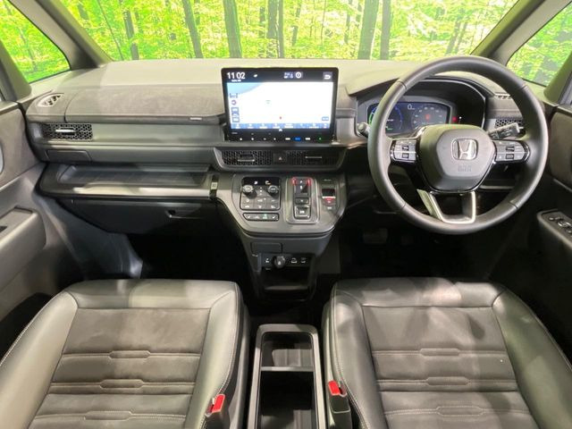 ステップワゴン2.0 e:HEV スパーダ プレミアムライン