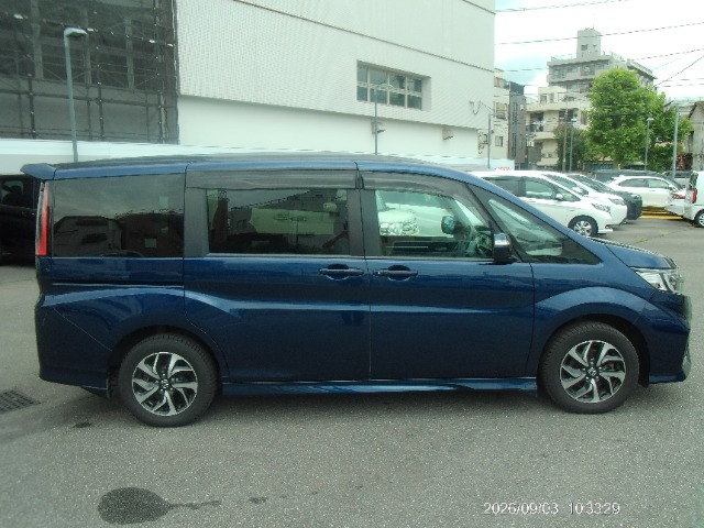 ステップワゴン1.5 スパーダ ホンダ センシング 4WD