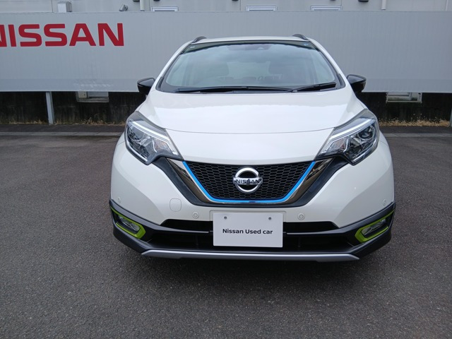 ノート1.2 e-POWER X FOUR シーギア 4WD
