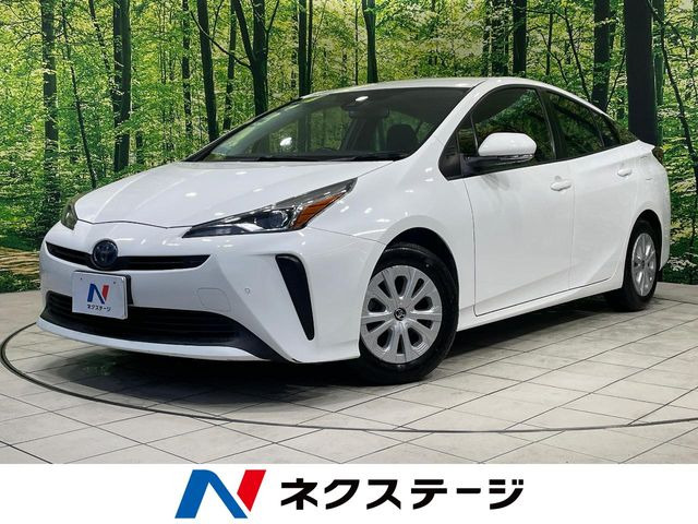 プリウス1.8 S