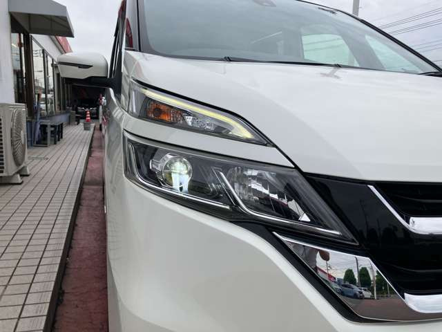 セレナ2.0 X Vセレクション 4WD