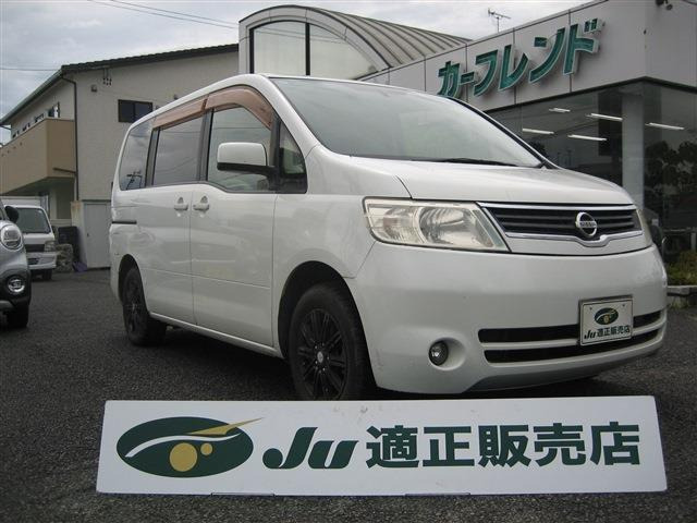 セレナ2.0 20G 4WD