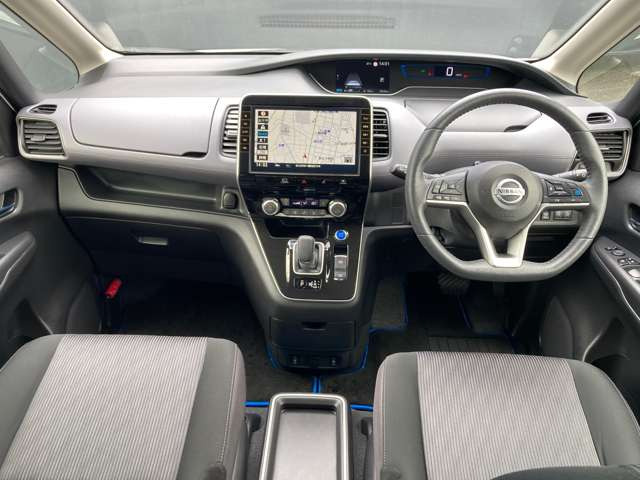 セレナ1.2 e-POWER ハイウェイスターV