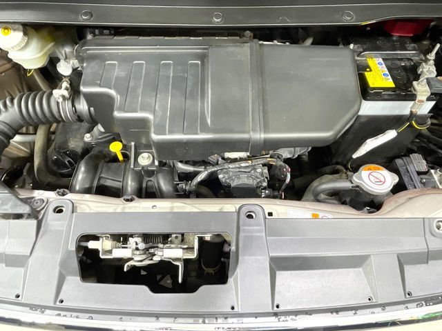 親切・丁寧な専門メカニックスタッフが応対!・車検・点検整備・事故等の修理などアフターサービスも安心。お車のカスタマイズもネクステージのサービススタッフまでご相談ください!