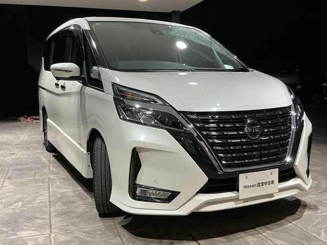 セレナ2.0 ハイウェイスターV