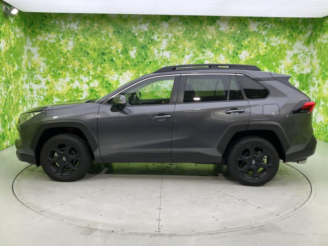 RAV42.0 アドベンチャー オフロードパッケージ 4WD