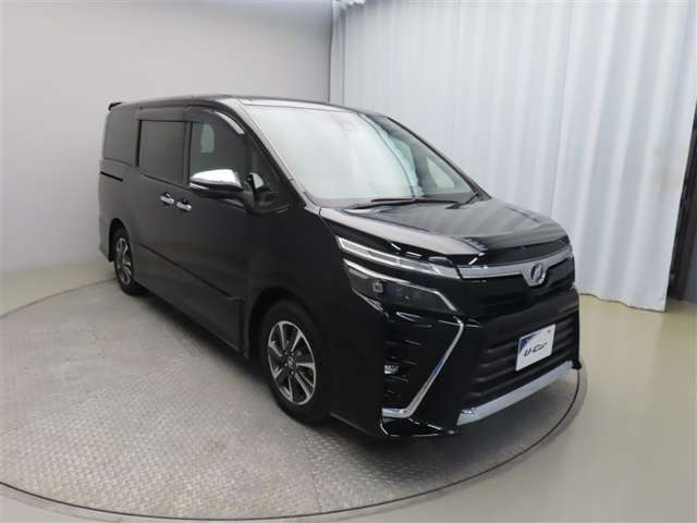 ヴォクシー2.0 ZS 煌