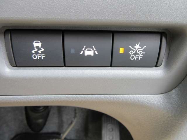 NV200バネットバン1.6 DX