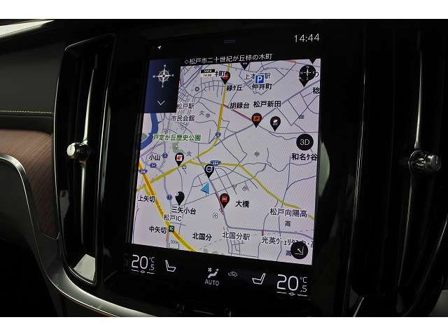 V60リチャージ PHEV T6 AWD インスクリプション 4WD
