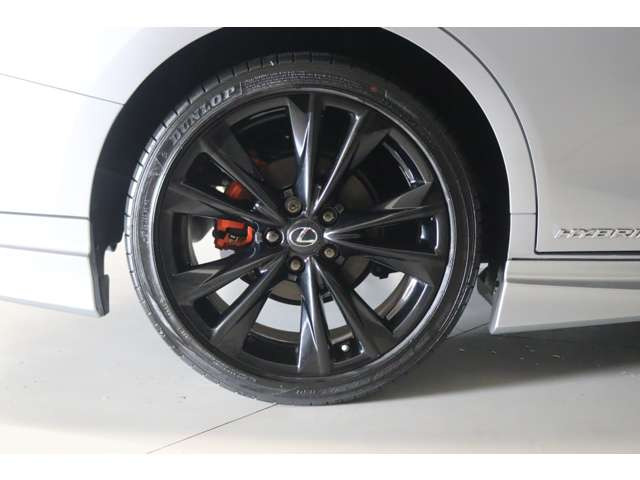 ES300h Fスポーツ