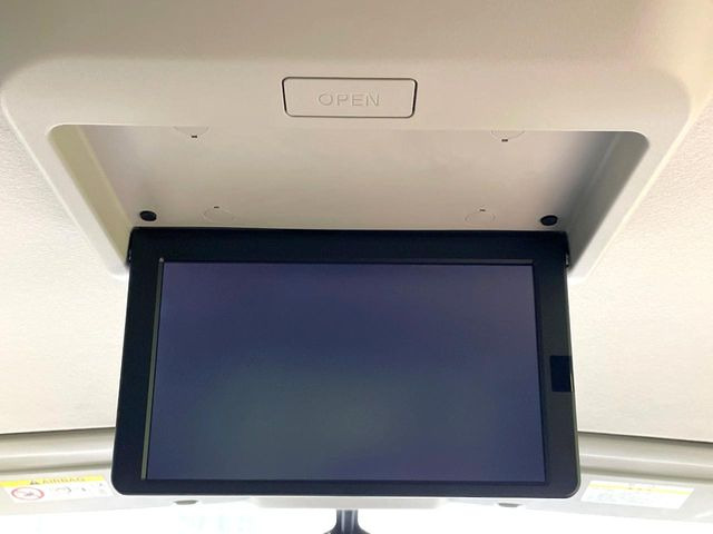 セレナ1.2 e-POWER ハイウェイスターV