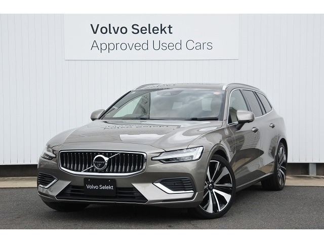V60リチャージ PHEV T6 AWD インスクリプション 4WD