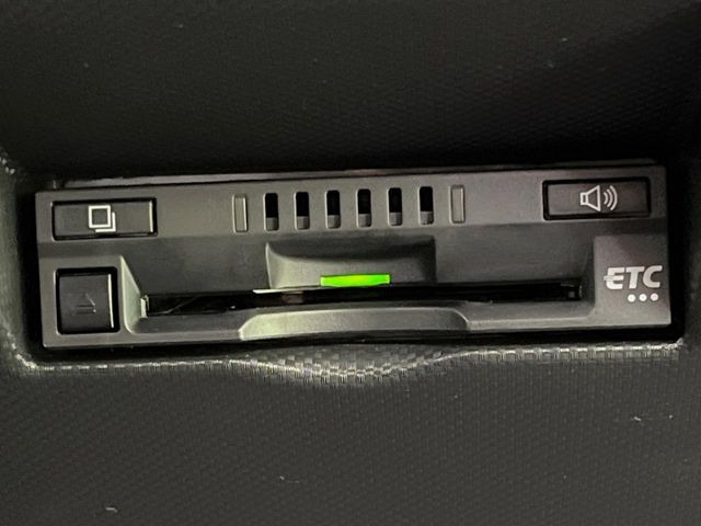【ETC】高速道路の料金所をストレスなく通過!話題のスポットやサービスエリアに多い「スマートIC」利用時は必須のアイテムです。当店でセットアップを実施、ご納車当日からすぐにご利用いただけます!