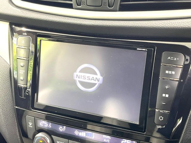 エクストレイル2.0 モード・プレミア エマージェンシーブレーキパッケージ