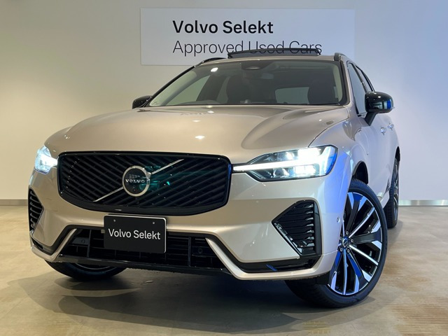 XC60ウルトラ T6 AWD プラグイン ハイブリッド 4WD