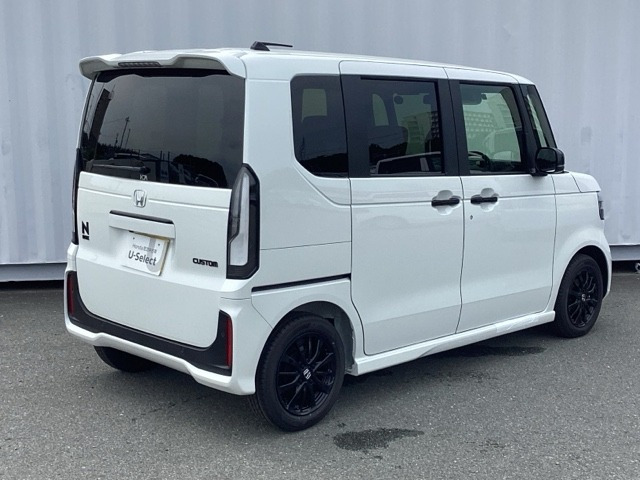 N-BOXカスタムブラック スタイル
