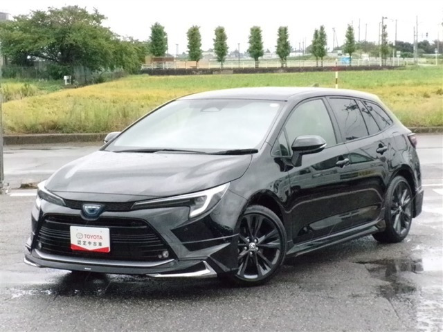 カローラツーリング1.8 ハイブリッド W×B E-Four 4WD