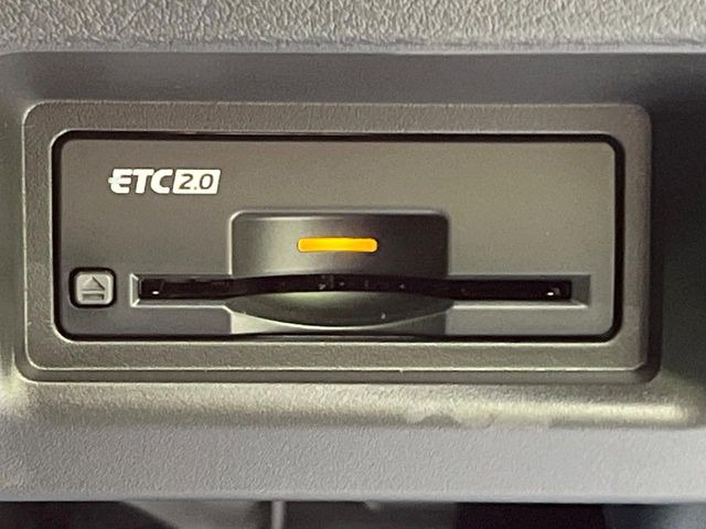 【ETC】高速道路の料金所をストレスなく通過!話題のスポットやサービスエリアに多い「スマートIC」利用時は必須のアイテムです。当店でセットアップを実施、ご納車当日からすぐにご利用いただけます!