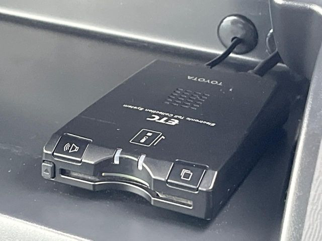【ETC】高速道路の料金所をストレスなく通過!話題のスポットやサービスエリアに多い「スマートIC」利用時は必須のアイテムです。当店でセットアップを実施、ご納車当日からすぐにご利用いただけます!