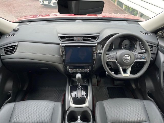 エクストレイル2.0 20Xi