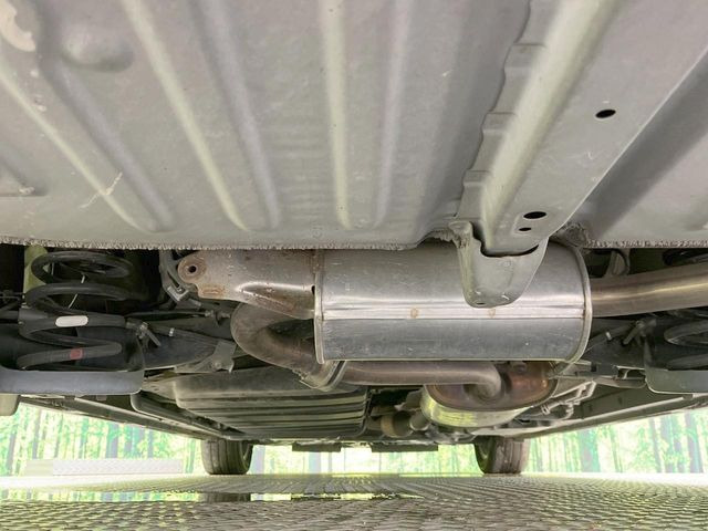 下回りがきれいなうちに、防錆加工の施工がオススメ。降雪地域はもちろん、沿岸部にお住いの方や、趣味でマリン・ウィンタースポーツをされる方にご好評いただいております。